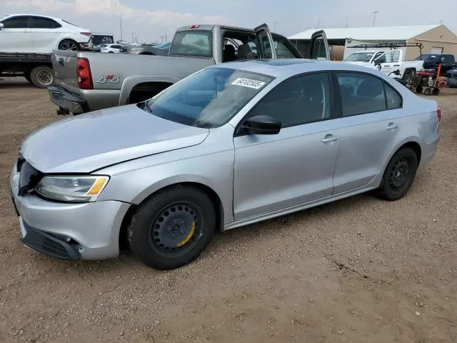 3VW2K7AJ7CM382755