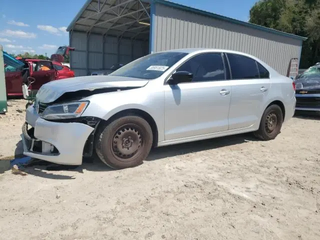 3VW2K7AJ7EM223995