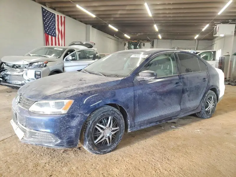 3VW2K7AJ8BM335944