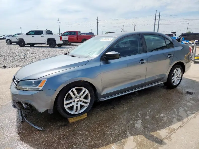 3VW2K7AJ8FM242136