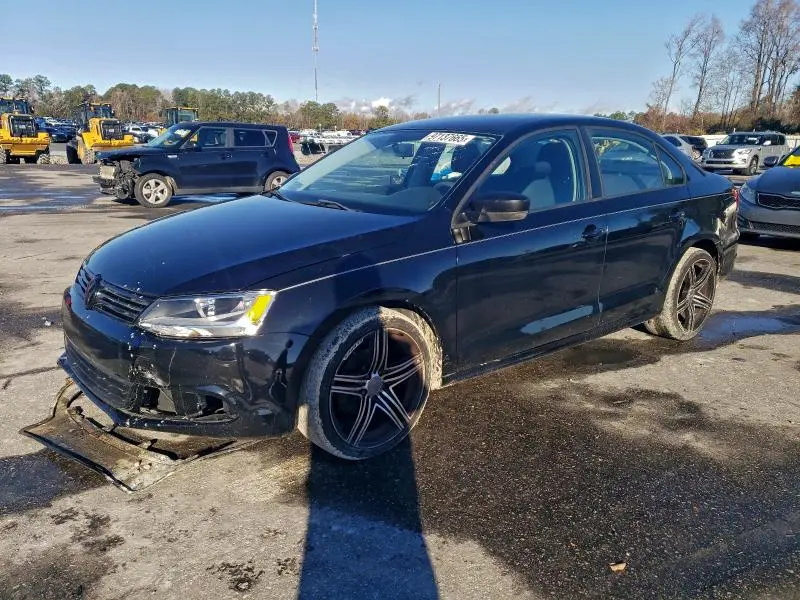 3VW2K7AJ9CM413343