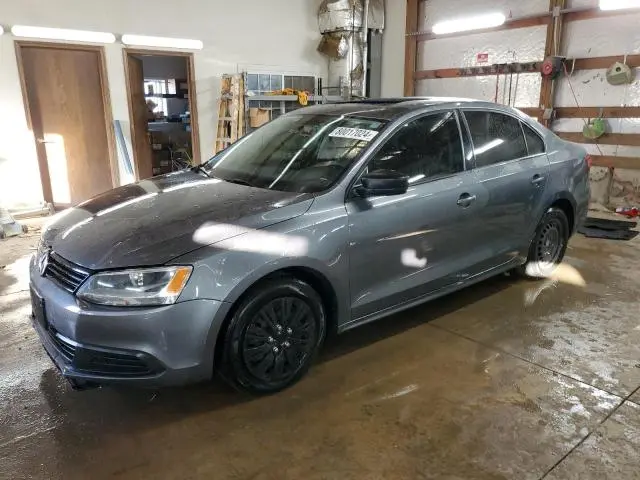 3VW2K7AJ9DM252834