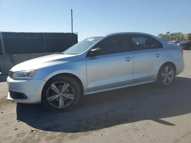 3VW2K7AJ9EM226428