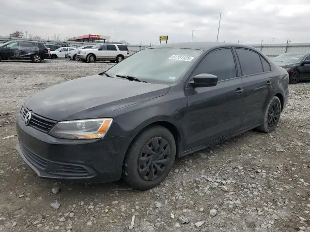 3VW2K7AJ9EM385692
