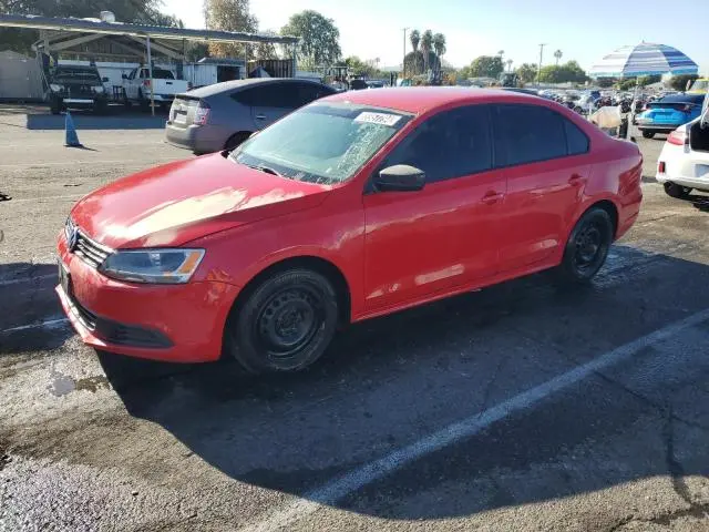 3VW2K7AJ9EM392335
