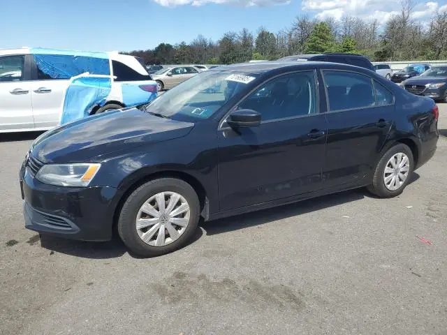3VW2K7AJ9EM430209
