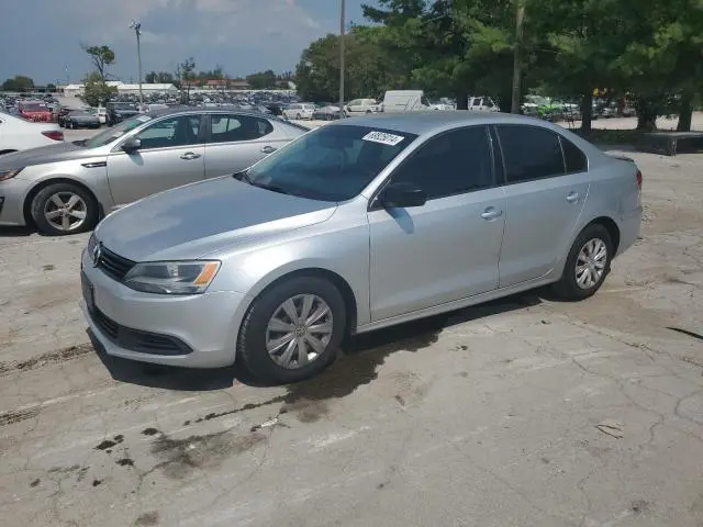 3VW2K7AJXBM110232