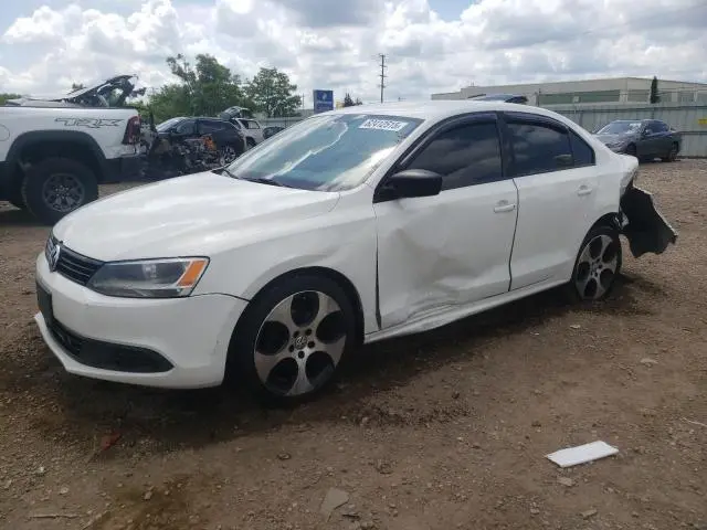 3VW2K7AJXEM234800