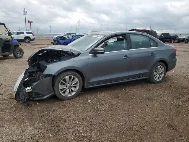 3VW3A7AJ1FM319839