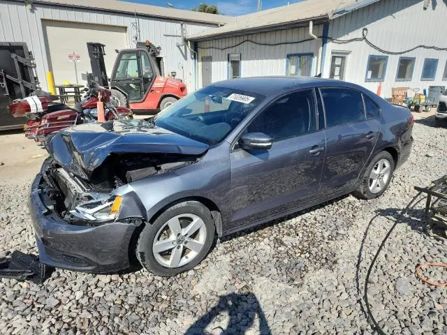 3VW3L7AJ0CM464425