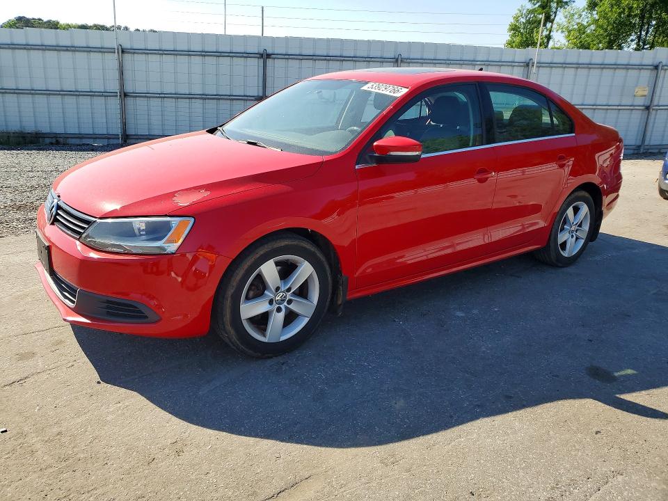 3VW3L7AJ1DM403246