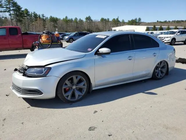 3VW3L7AJ2DM387252