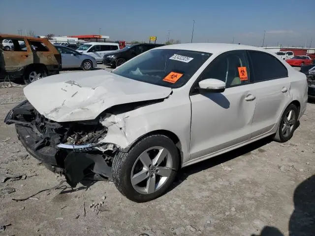 3VW3L7AJ4CM468395