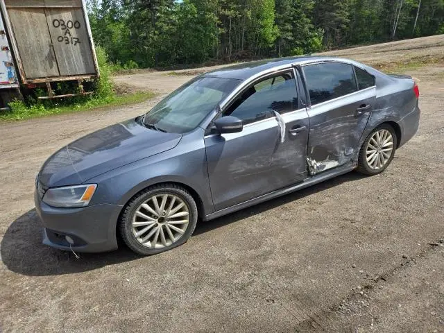 3VW3L7AJ5CM367320