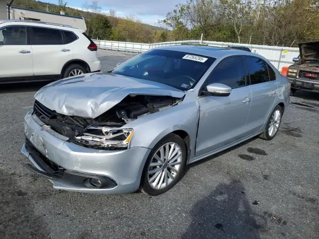 3VW3L7AJ5EM436297