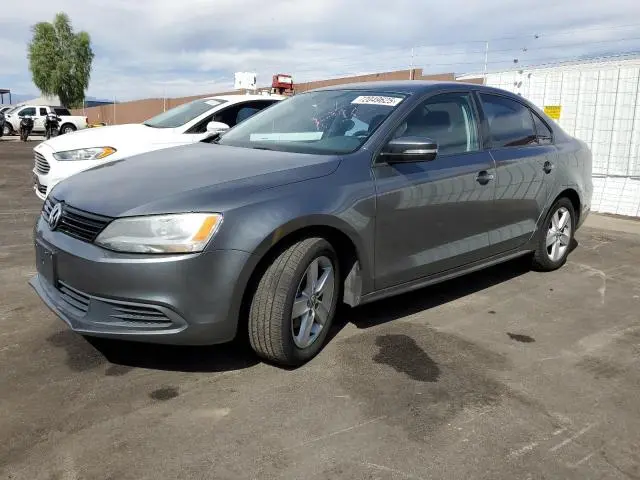 3VW3L7AJ7CM410362