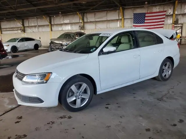 3VW3L7AJ7EM266685