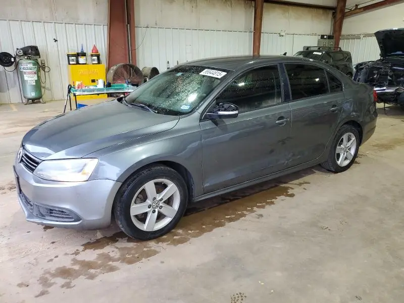 3VW3L7AJ8CM067657