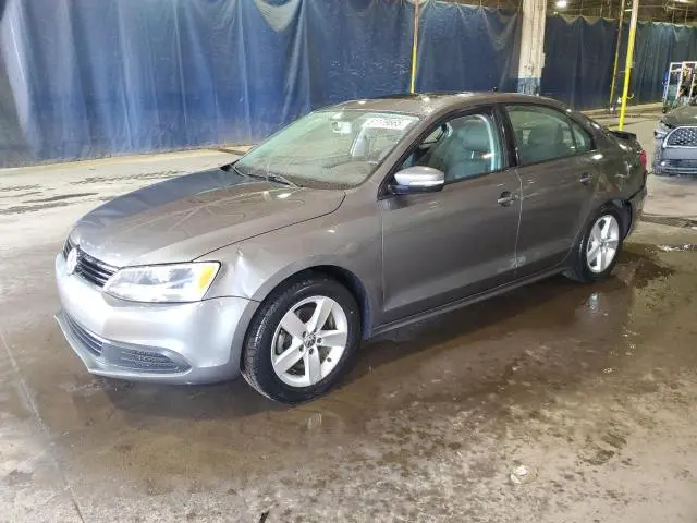 3VW3L7AJ9CM331565