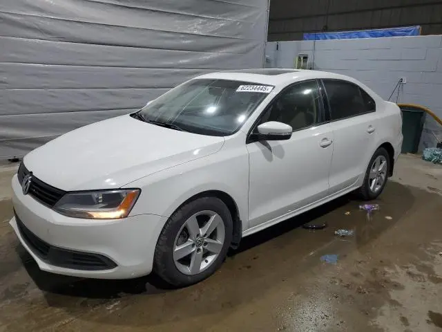 3VW3L7AJ9CM418690