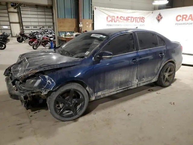 3VW3L7AJXBM110989