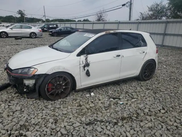 3VW447AU8HM044267