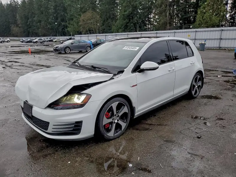 3VW447AU8HM048626