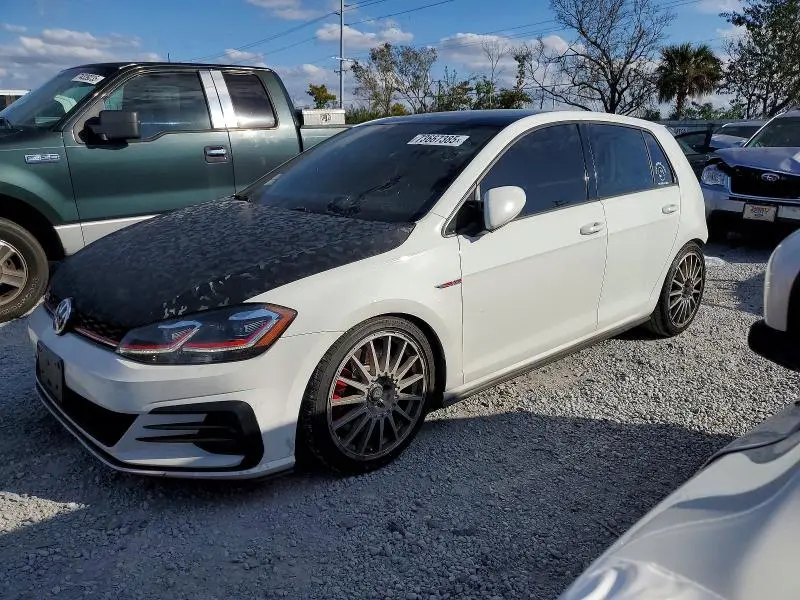 3VW447AU8JM258164
