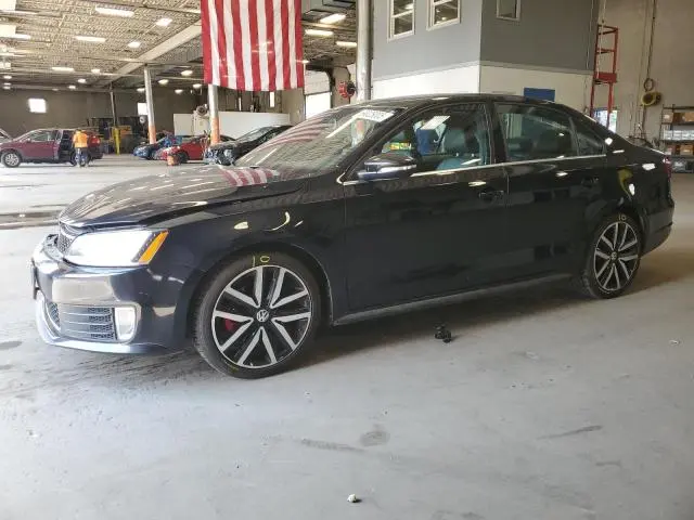 3VW467AJ5DM256229
