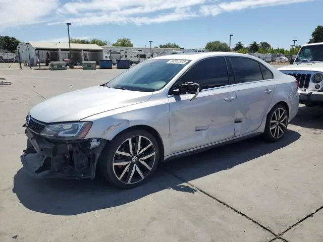 3VW4A7AJ3DM256826