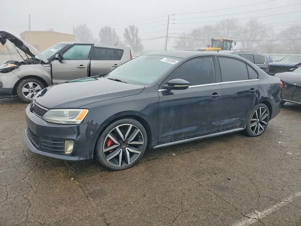 3VW4A7AJ5CM402447