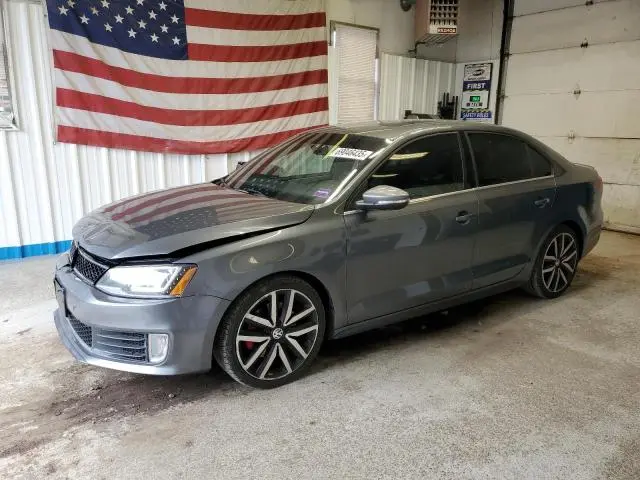 3VW4A7AJ5DM382122