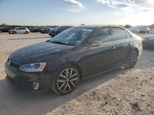 3VW4A7AJ8CM452873