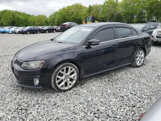 3VW4A7AJ9DM213317