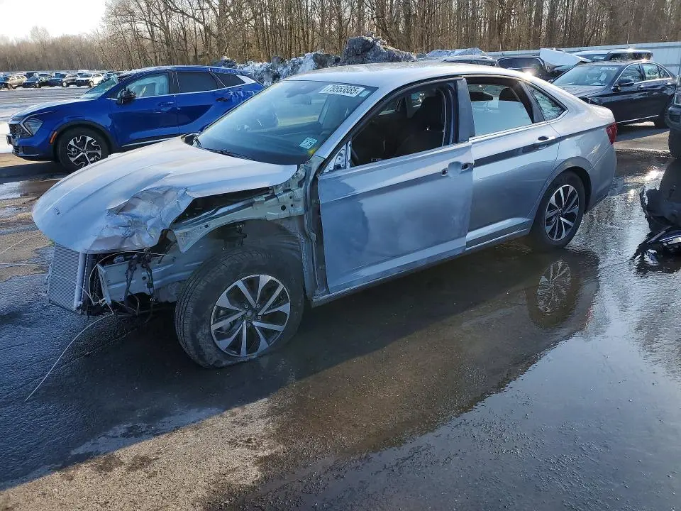 3VW4M7BU8RM098636