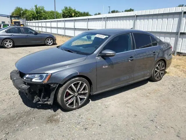 3VW4S7AJ2EM372744