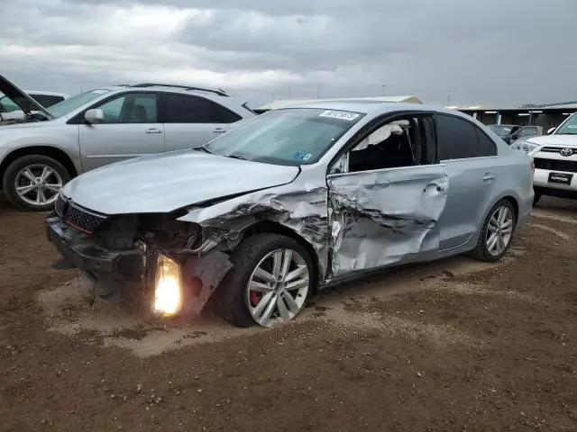 3VW4S7AJ3EM258784
