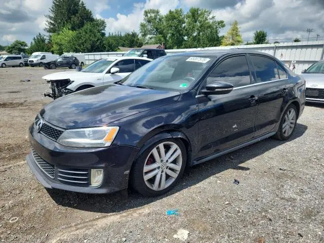 3VW4S7AJ4EM359008