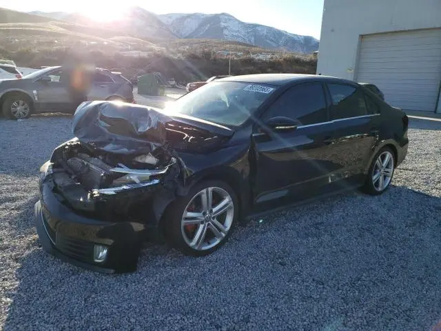 3VW4S7AJ7FM400779