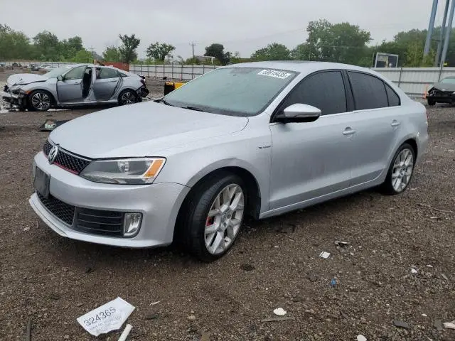 3VW4S7AJ8EM312015