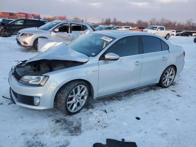 3VW4S7AJ9EM262385