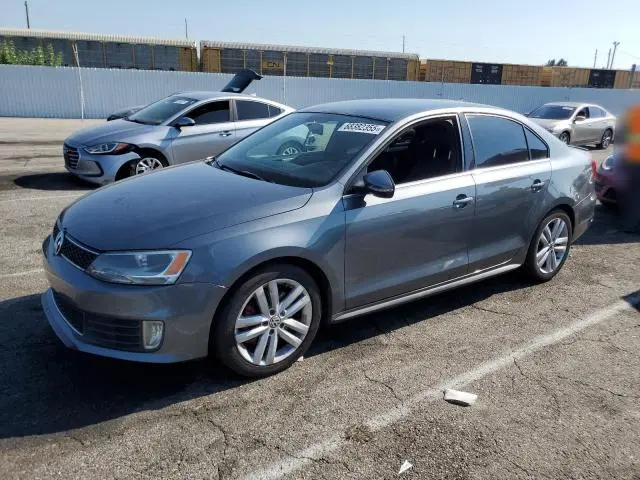 3VW4T7AJ0EM210415