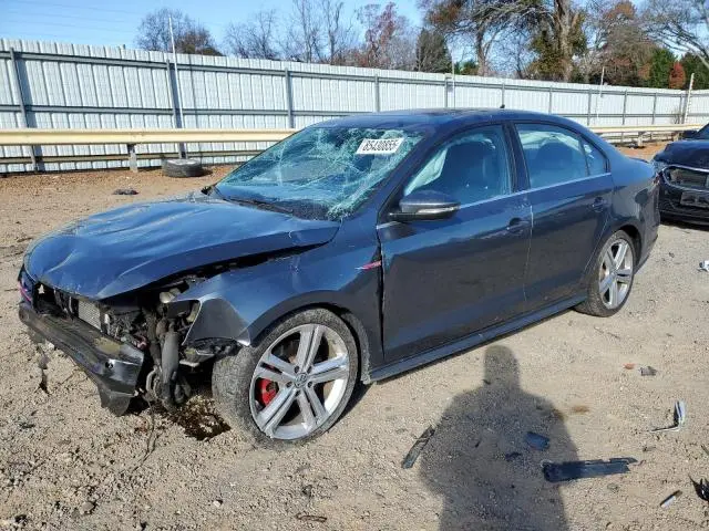 3VW4T7AJ4HM401372