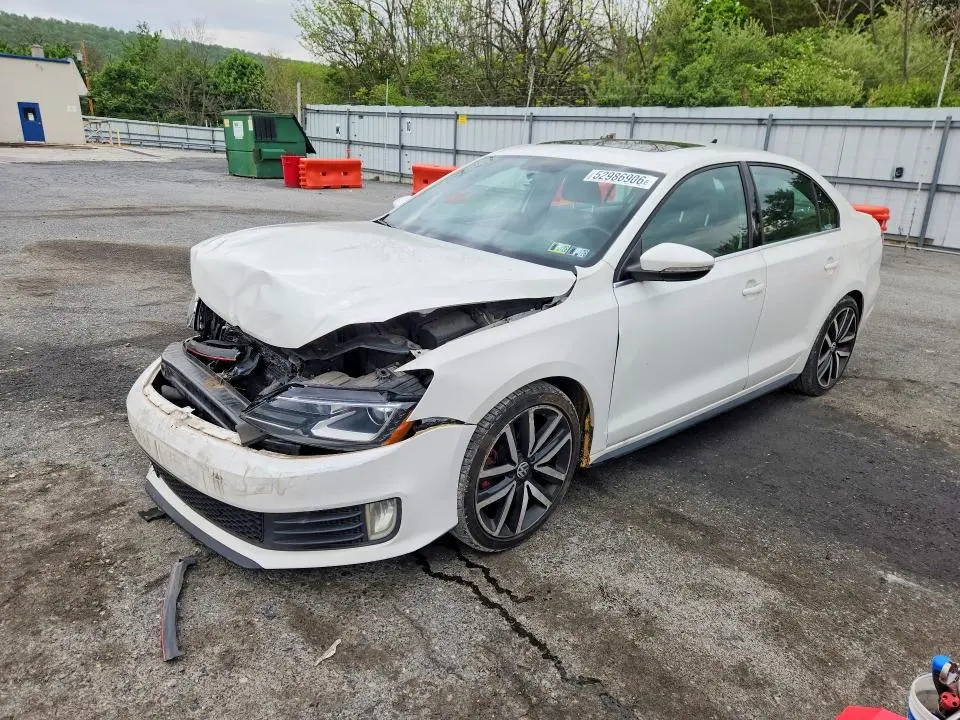 3VW4T7AJ6DM284355