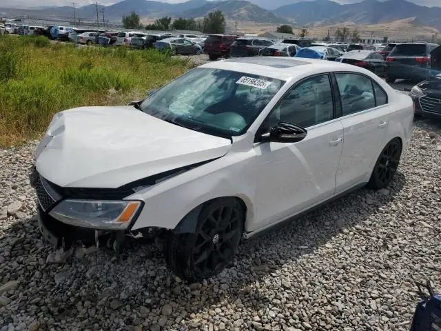 3VW4T7AJ7EM370257