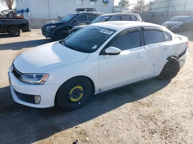 3VW4T7AJ8EM287825