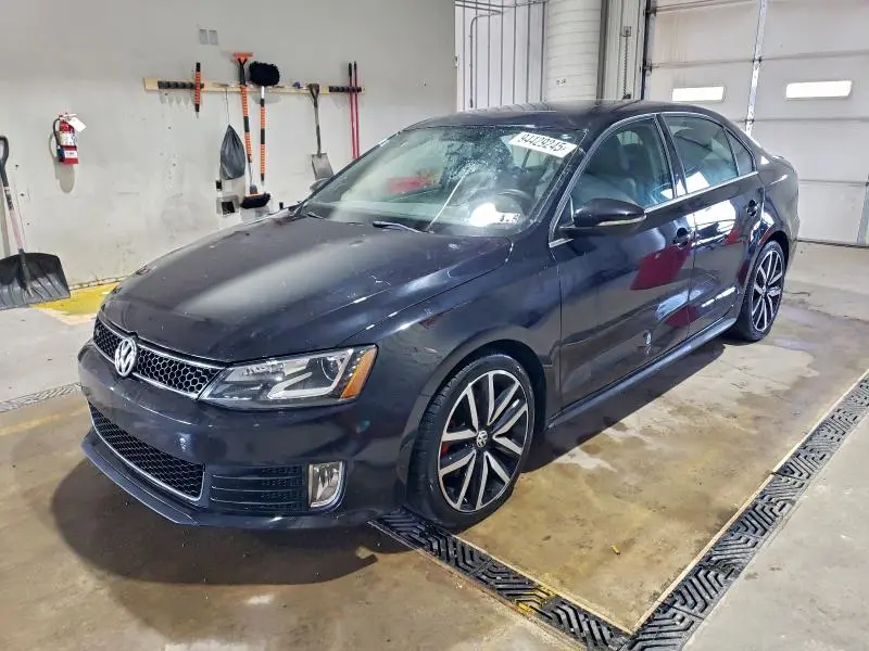 3VW4T7AJ9EM353475