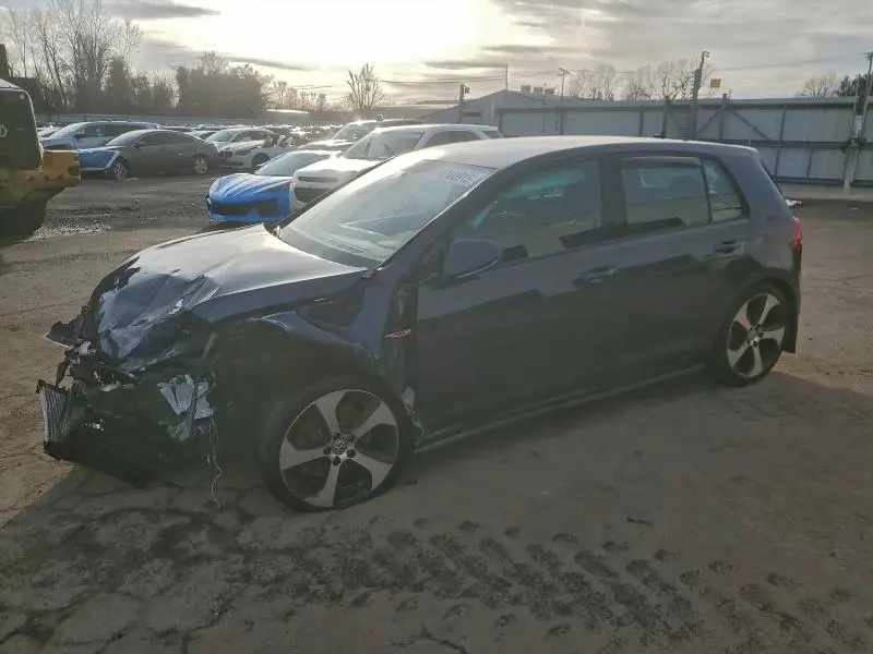 3VW4T7AU5GM064011