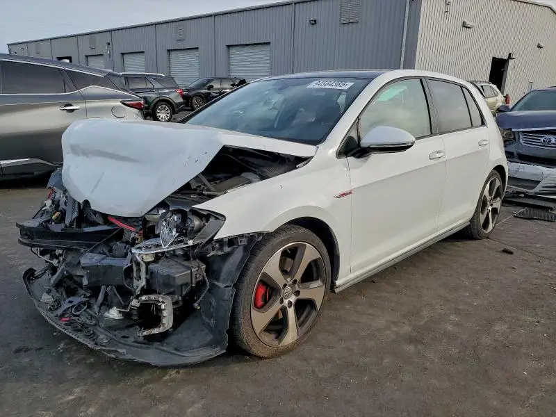 3VW4T7AU9FM003243