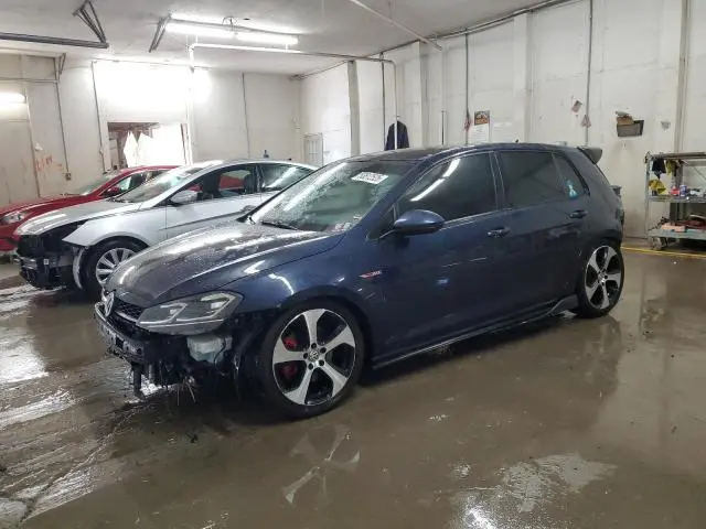 3VW4T7AUXFM092272